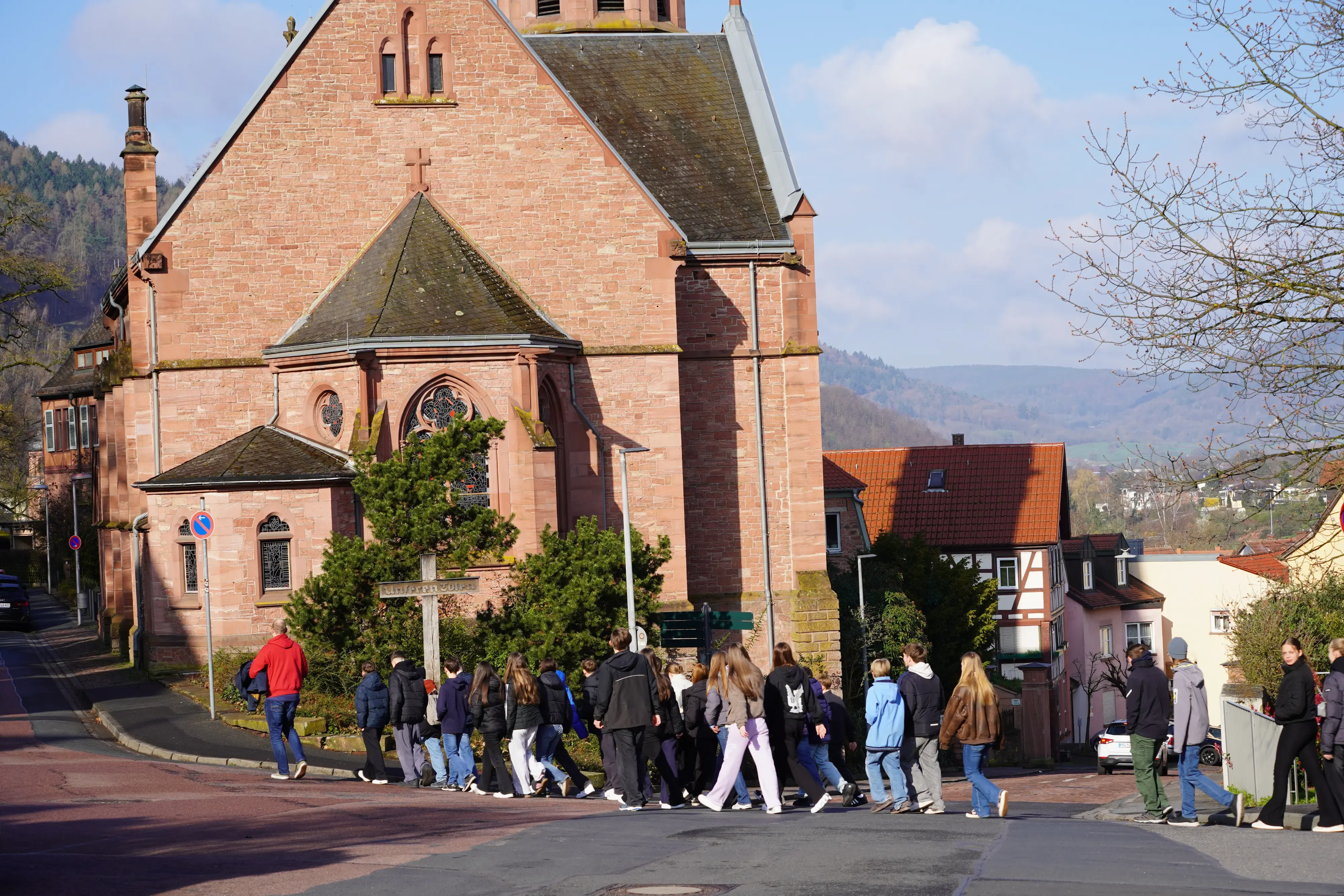 Weg zum Gottesdienst